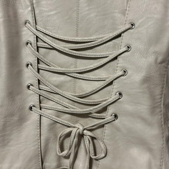 Betsey Johnson Vegan Leather Moto jacket - Picture 6 of 10